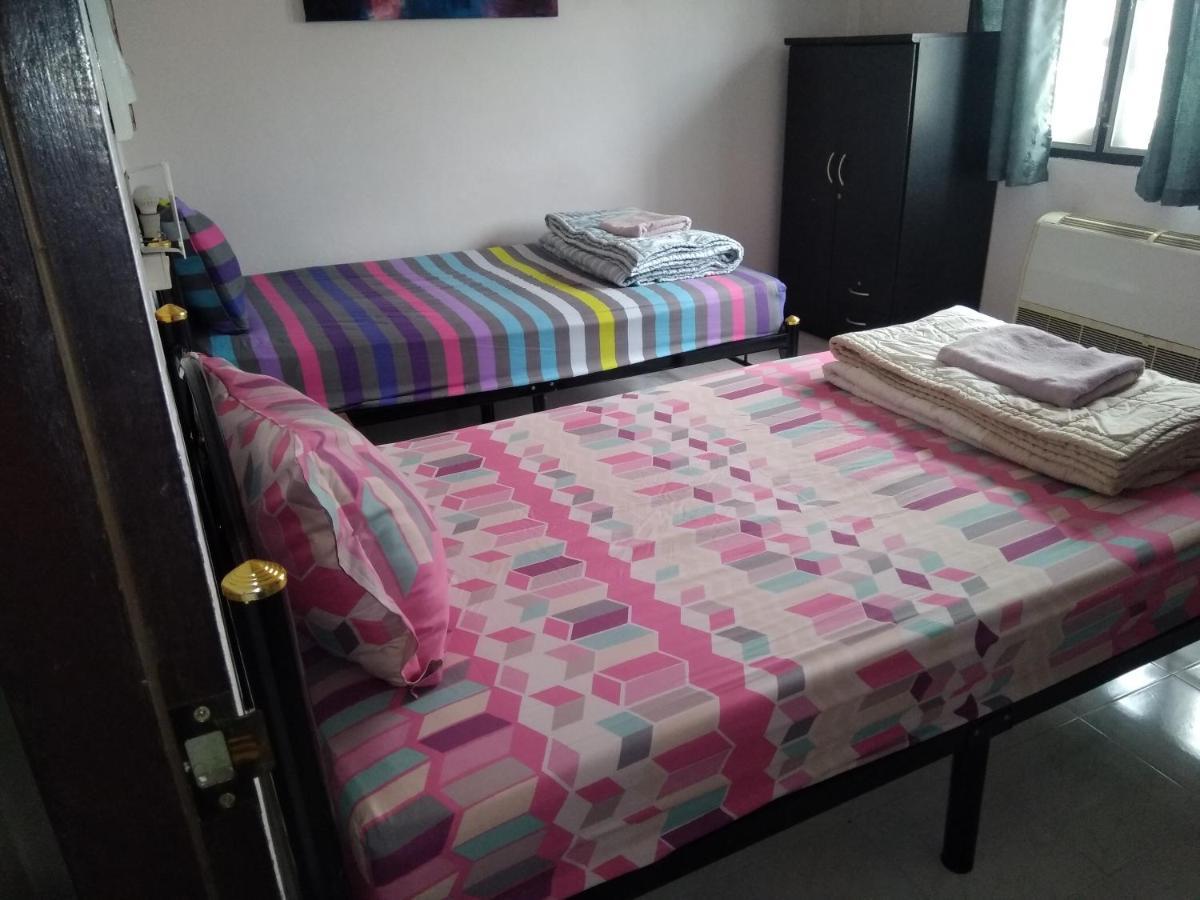 Hotel Happy House 51 HHQ Esterno foto